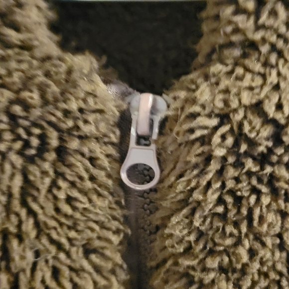 Teddy Bear Fuzzy Jacket Size L - Picture 5 of 5